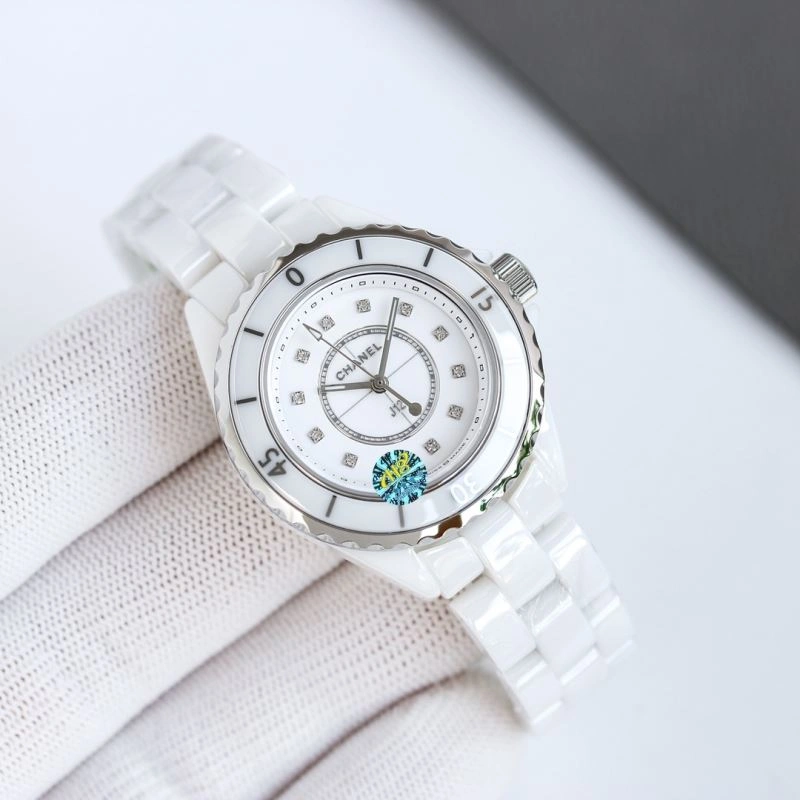 Practical CHANEL Watches 181538