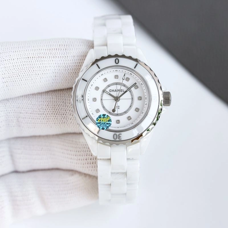 Practical CHANEL Watches 181538