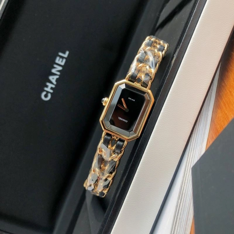 CHANEL Watches DailyWear 181534