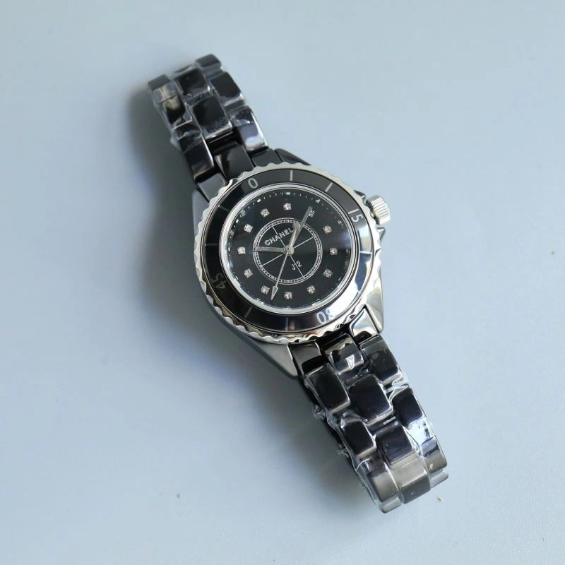 UrbanChic CHANEL Watches 181509