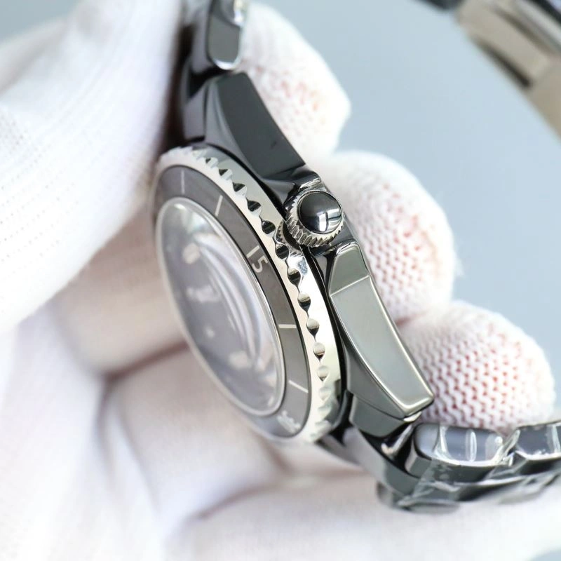 UrbanChic CHANEL Watches 181509