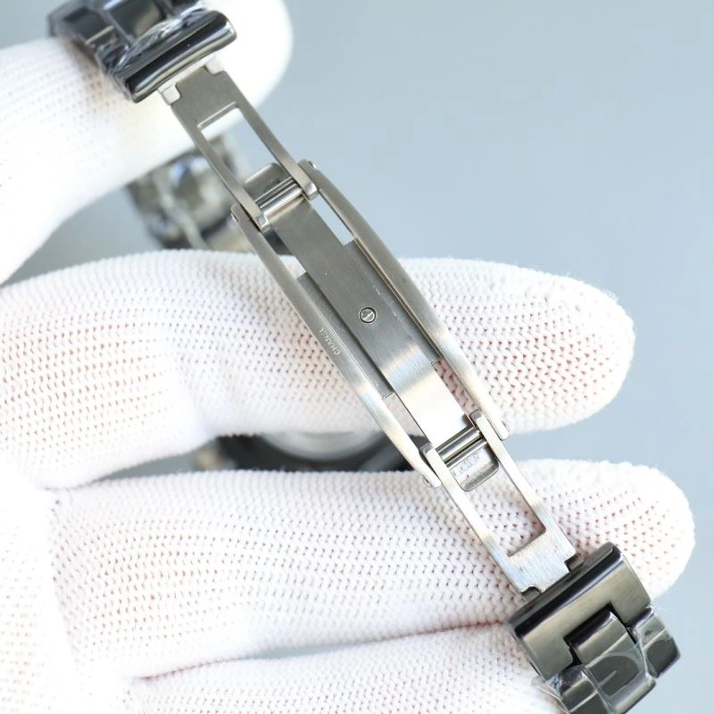 UrbanChic CHANEL Watches 181509