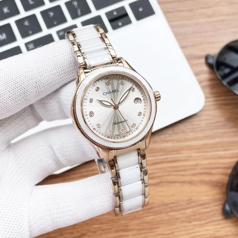 Supportive CHANEL Watches 181508