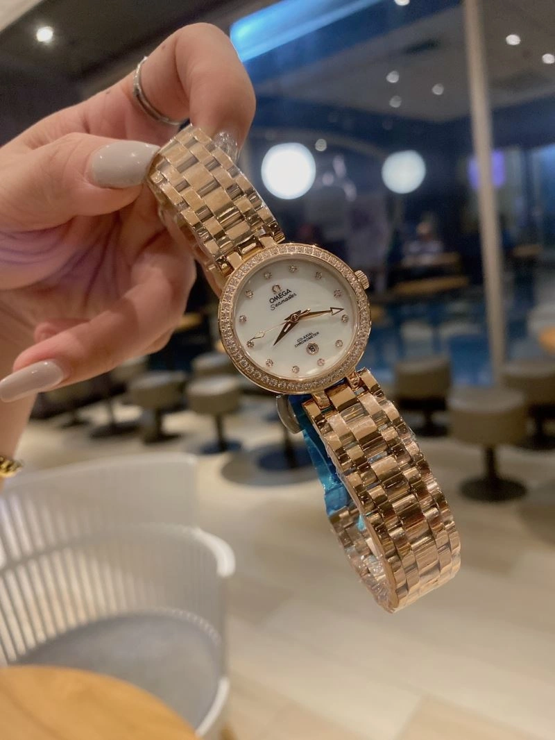CHANEL Watches Bold 181502