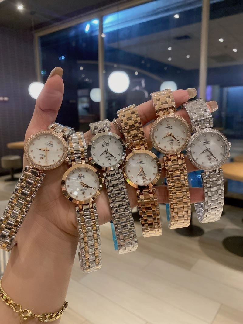 CHANEL Watches FashionForward 181490