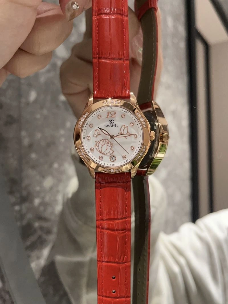 CHANEL Watches FashionForward 181498