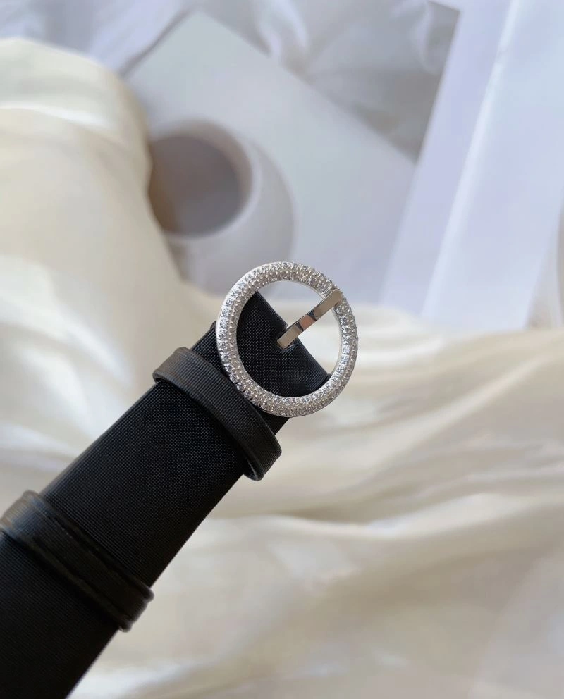 Neat CHANEL Watches 181488