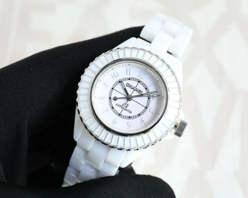 Comfortable CHANEL Watches 181484