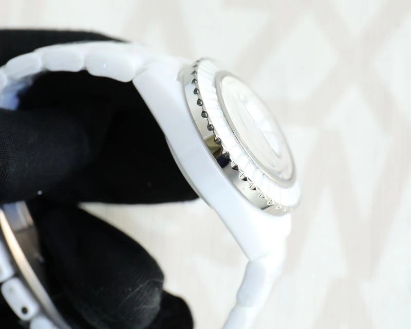 Comfortable CHANEL Watches 181484