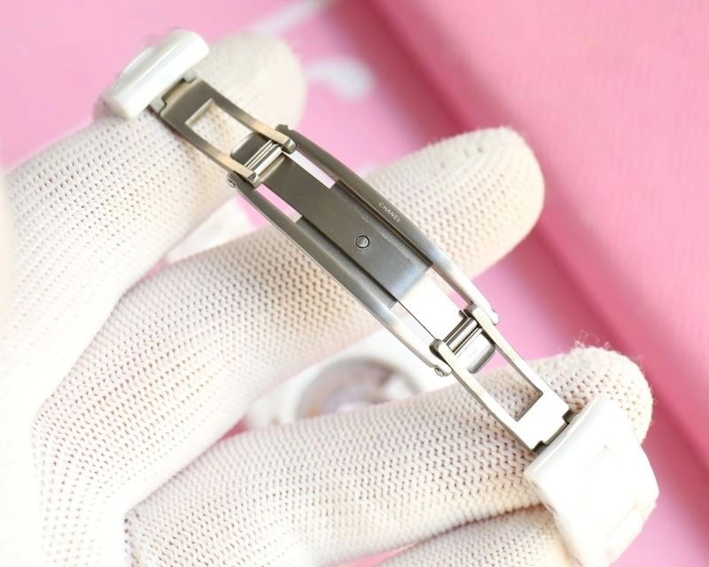 CHANEL Watches Colorful 181494