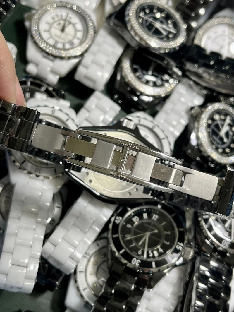 CHANEL Watches EyeCatching 181485