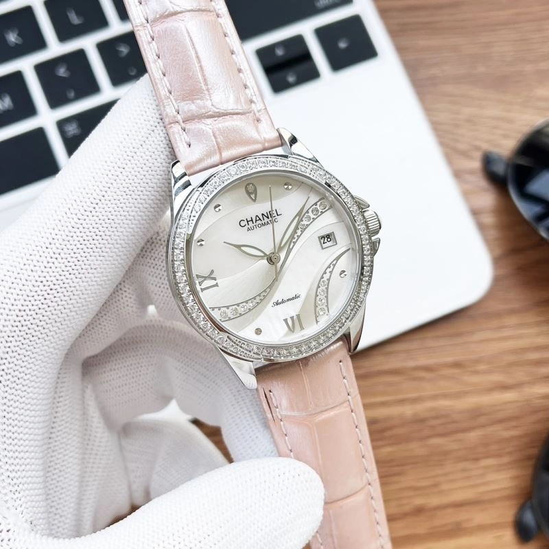 ZipUp CHANEL Watches 181471