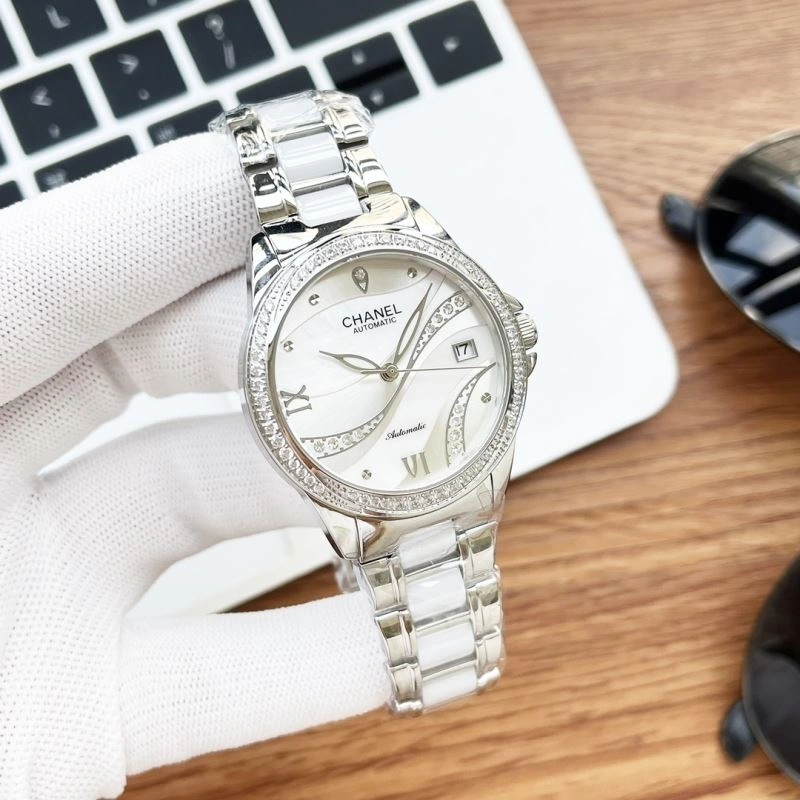 ZipUp CHANEL Watches 181471