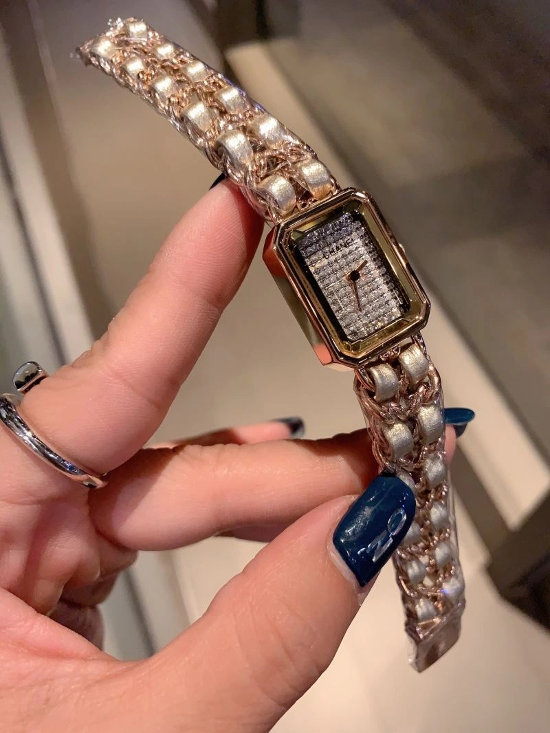 Unisex CHANEL Watches 181467