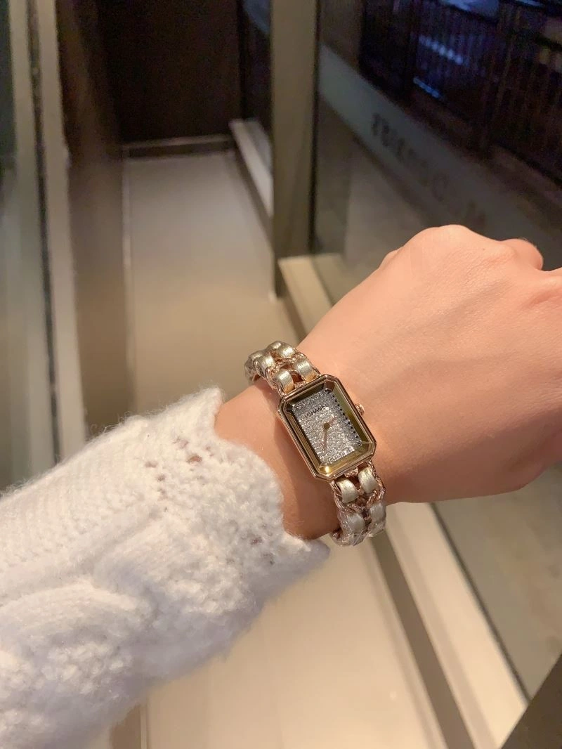 Unisex CHANEL Watches 181467