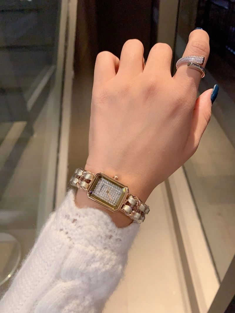 Unisex CHANEL Watches 181467