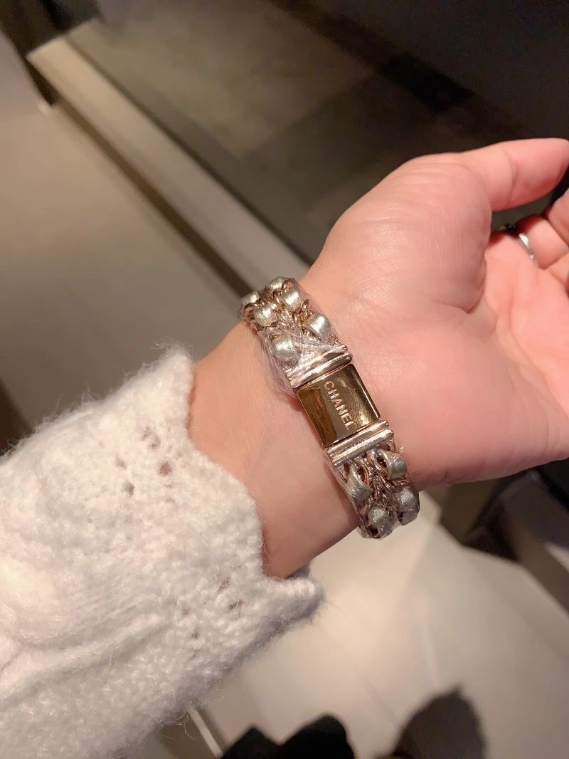 Unisex CHANEL Watches 181467