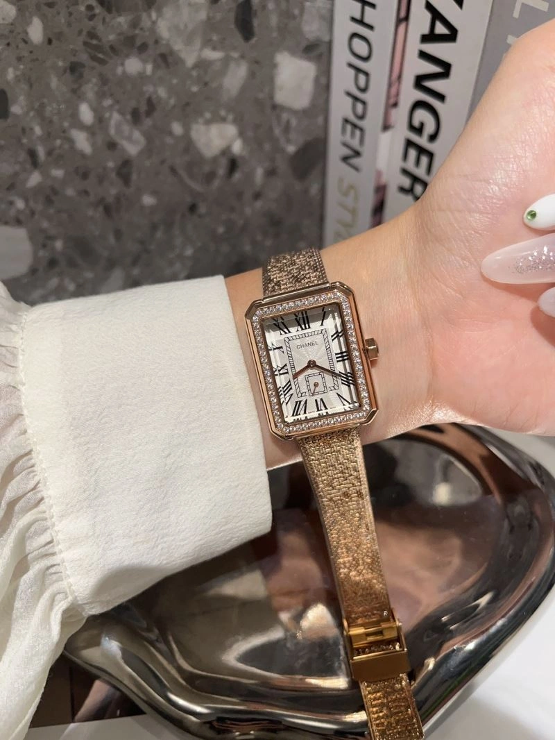 SoftTouch CHANEL Watches 181459