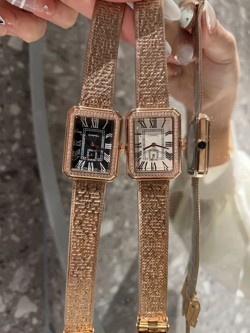 SoftTouch CHANEL Watches 181459