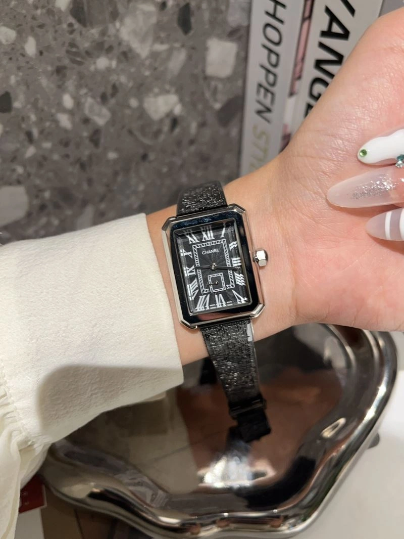 Comfortable CHANEL Watches 181461