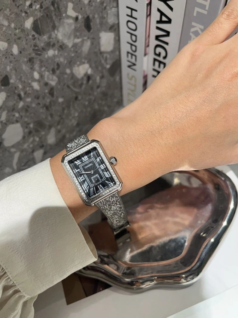 Popular CHANEL Watches 181445