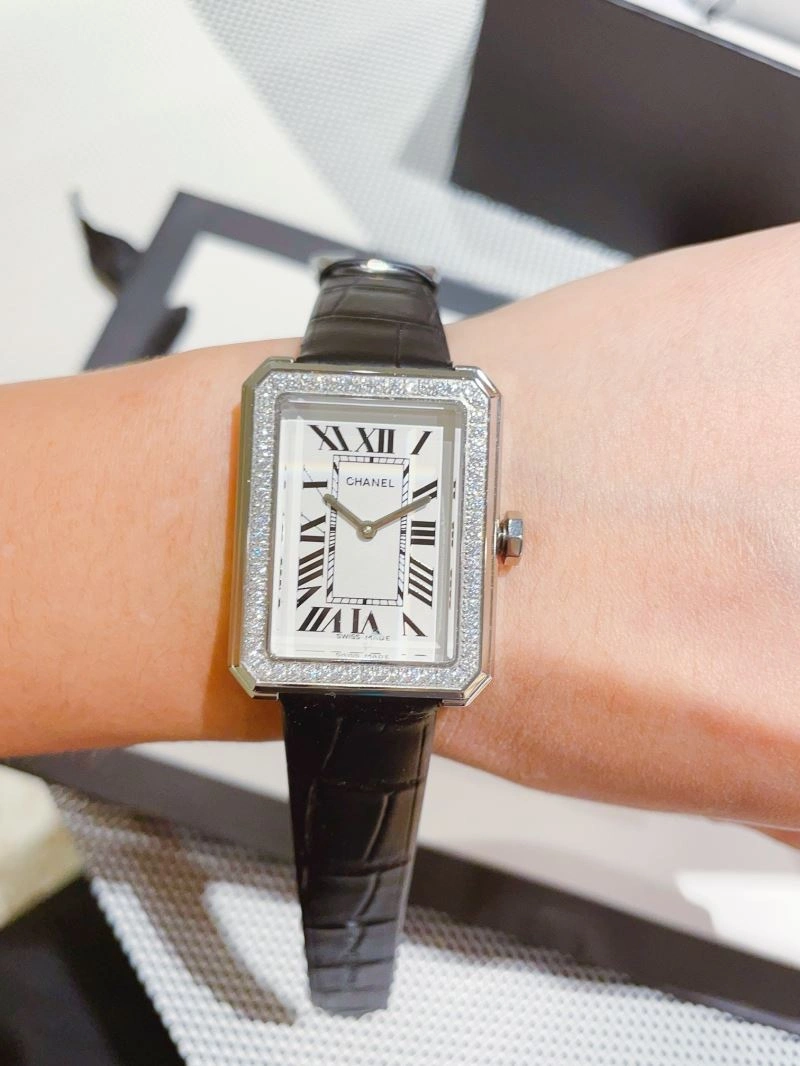 ZipUp CHANEL Watches 181456