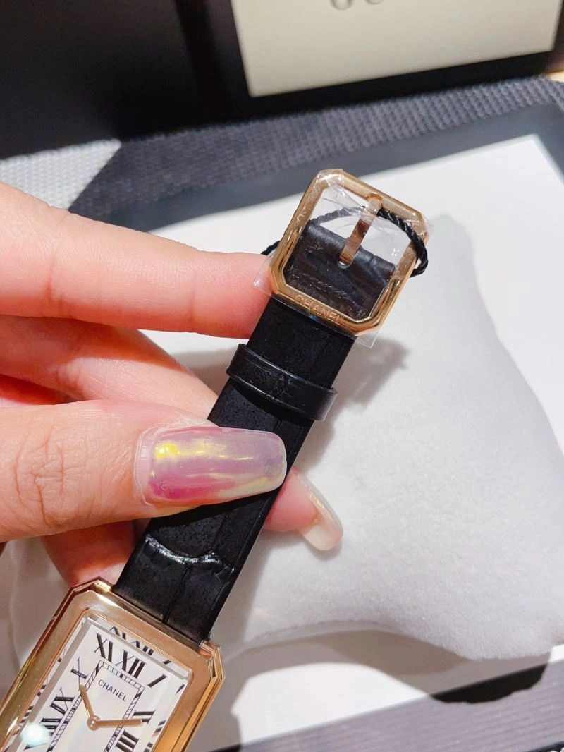 Effortless CHANEL Watches 181444