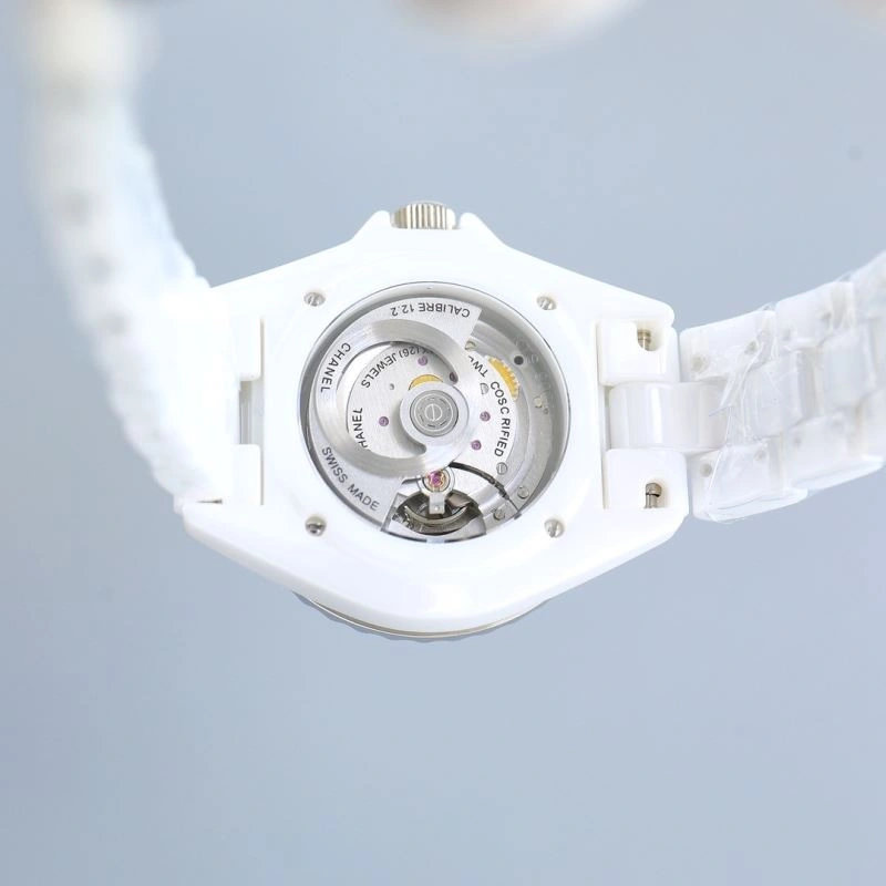 Versatile CHANEL Watches 181458