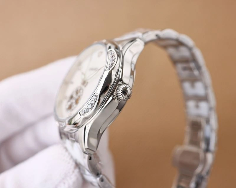 CHANEL Watches Unique 181457