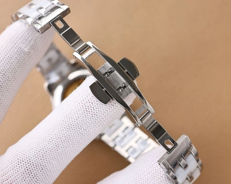 CHANEL Watches Unique 181457