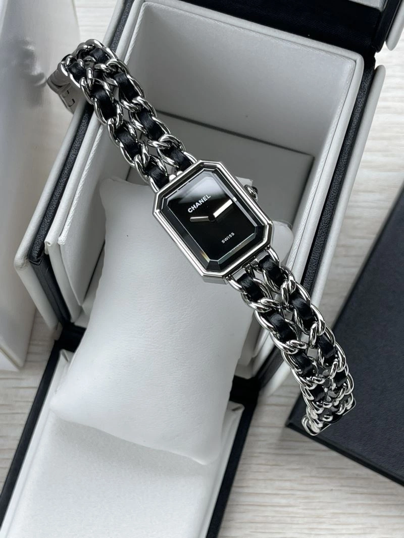 CHANEL Watches Minimalist 181437