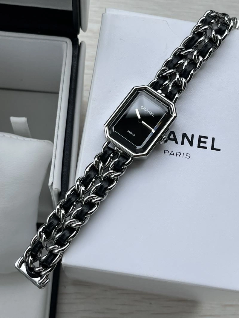 CHANEL Watches Minimalist 181437