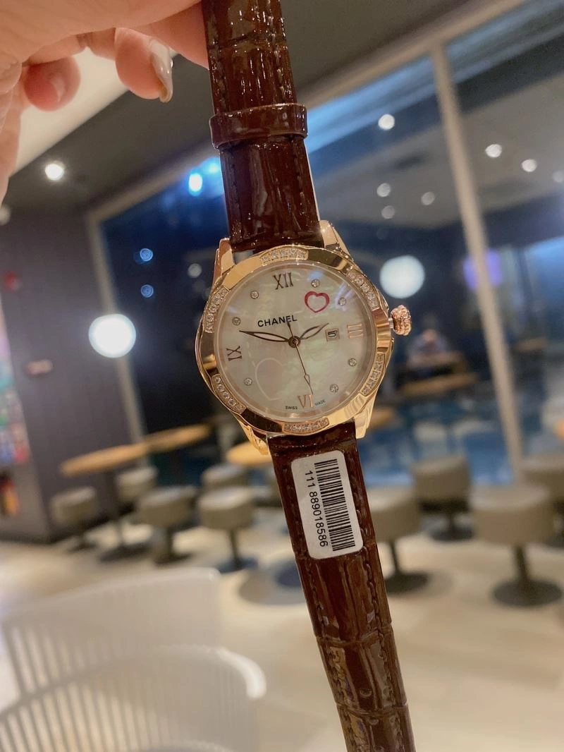 Resilient CHANEL Watches 181463