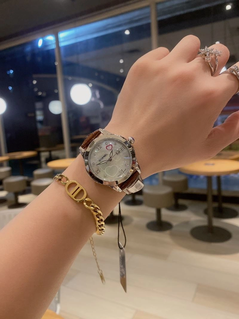 Resilient CHANEL Watches 181463