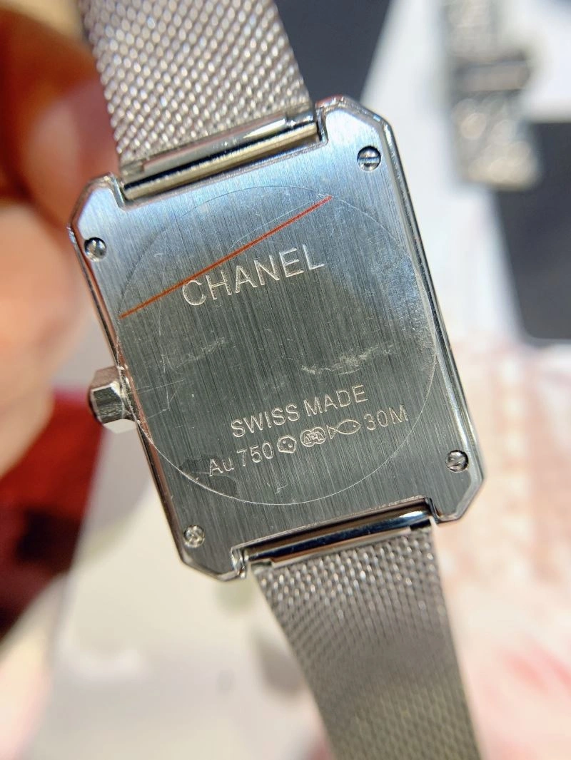 Casual CHANEL Watches 181432