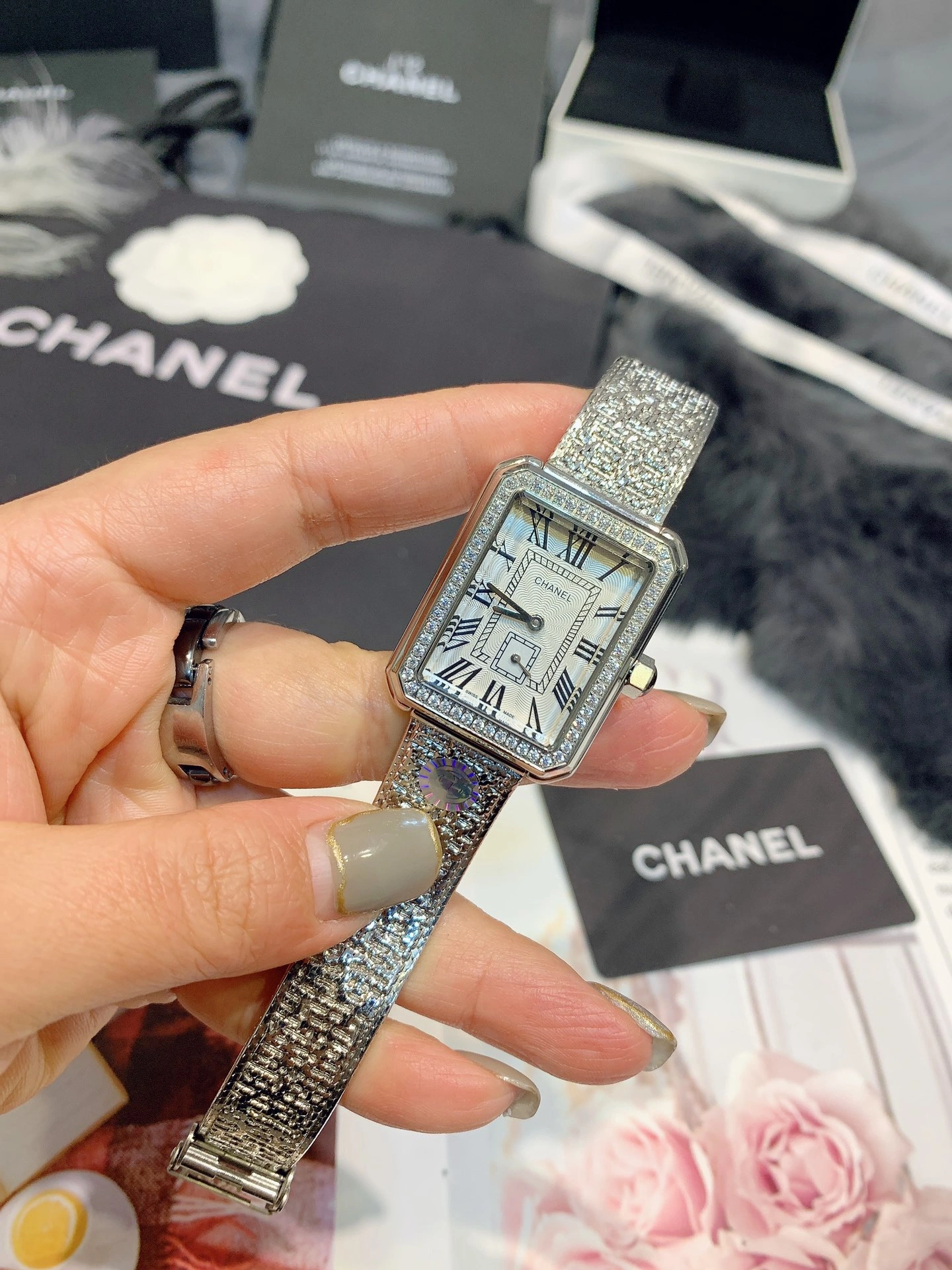 CHANEL Watches Chic 181433