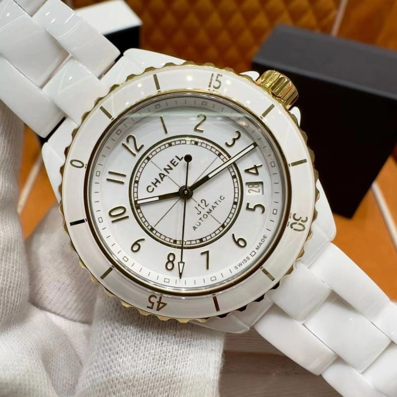 Chic CHANEL Watches 181317