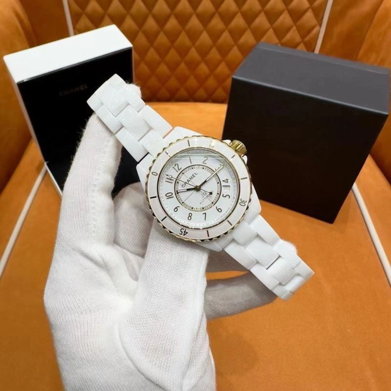 Chic CHANEL Watches 181317
