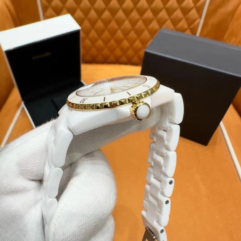 Chic CHANEL Watches 181317