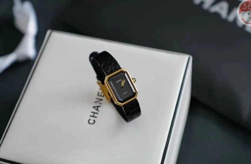 CHANEL Watches Tailored 181320