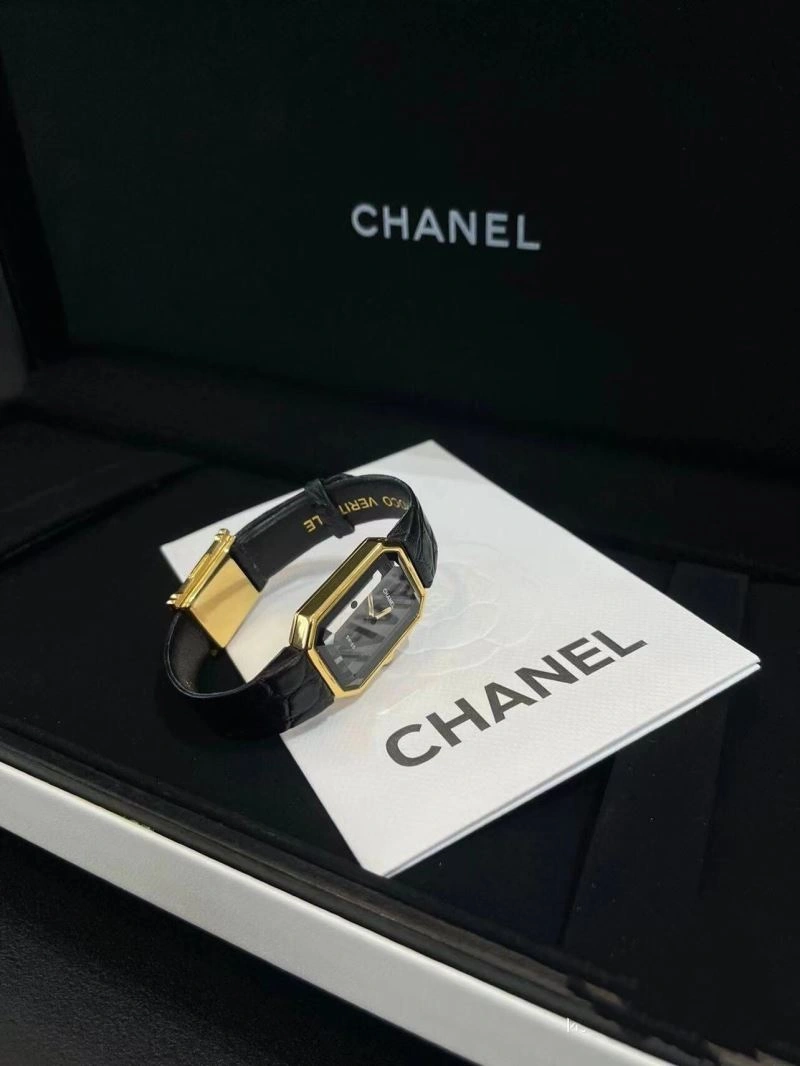 CHANEL Watches Tailored 181320