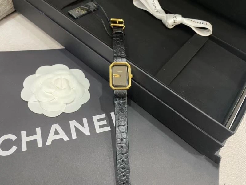CHANEL Watches Tailored 181320
