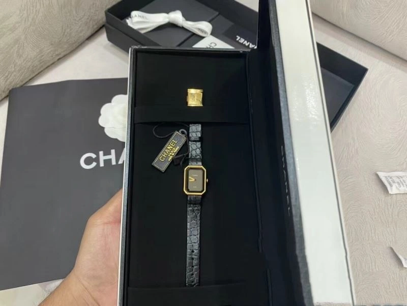 CHANEL Watches Tailored 181320