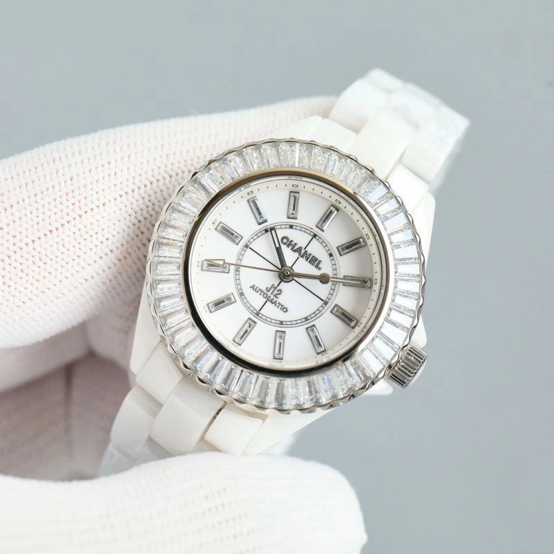 FreshLook CHANEL Watches 181324