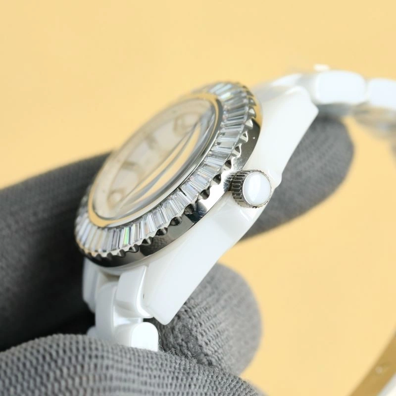 Neat CHANEL Watches 181310