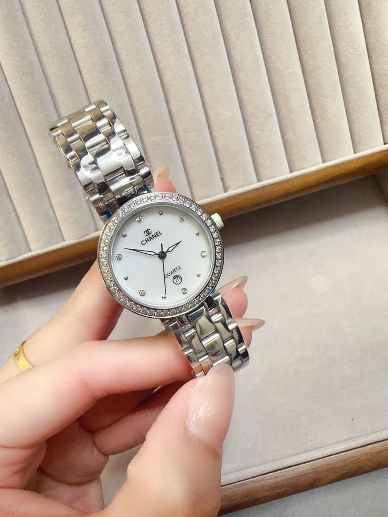 OnTrend CHANEL Watches 181304