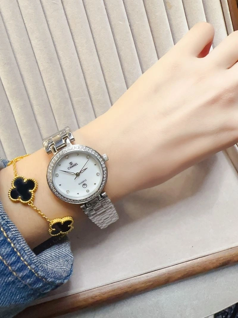 OnTrend CHANEL Watches 181304
