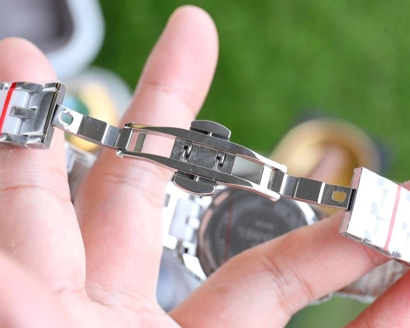 GoodFit CHANEL Watches 181295