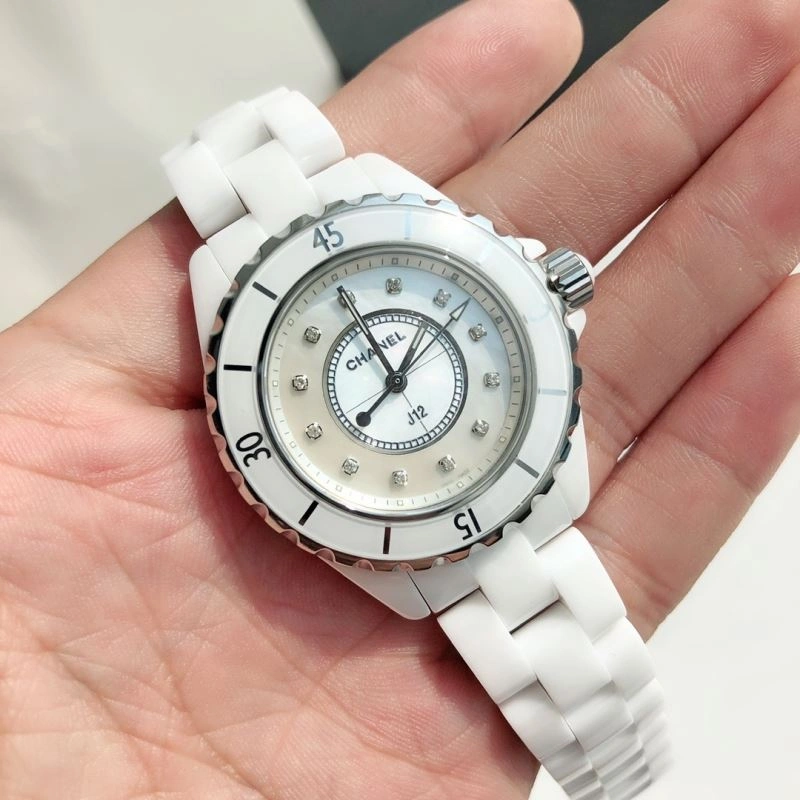 UrbanStyle CHANEL Watches 181284