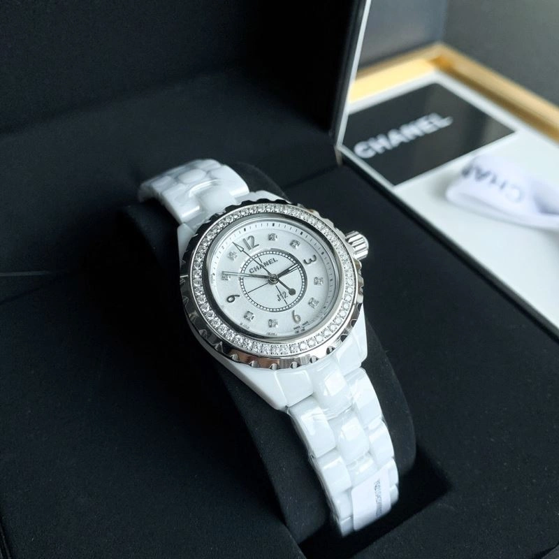 WaterResistant CHANEL Watches 181290